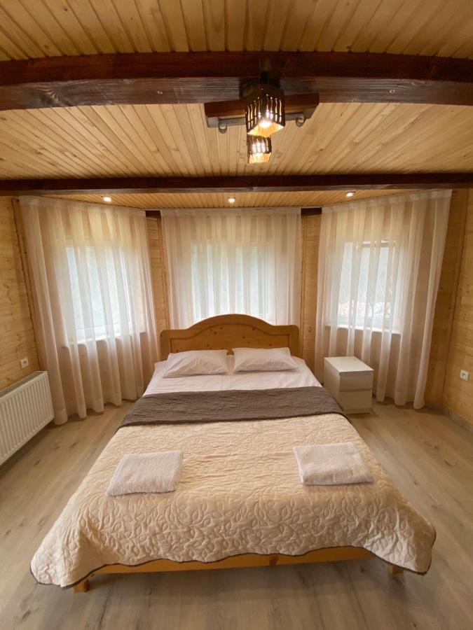Котедж Mountain house Яремча Экстерьер фото